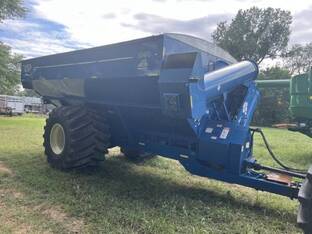 Kinze 1050