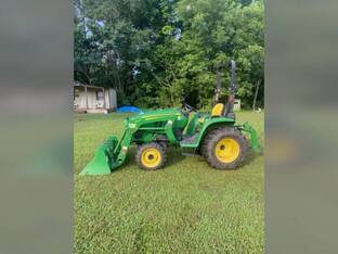 2018 John Deere 3032E