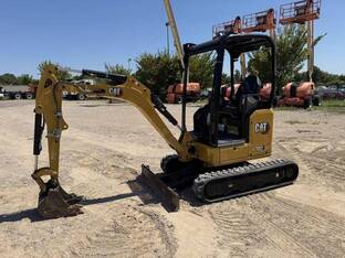 2022 Caterpillar 302 CR
