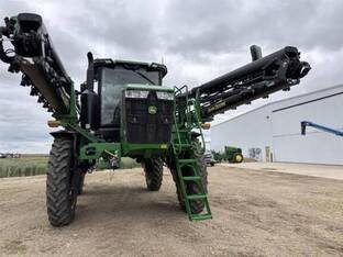 2023 John Deere 616R