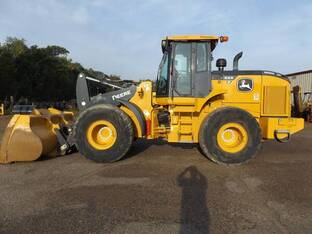 2022 John Deere 644 P-TIER