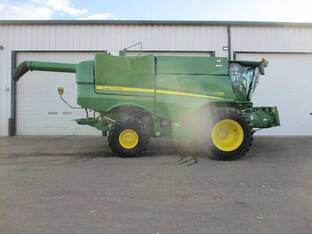 2020 John Deere S780