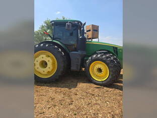 2015 John Deere 8370R