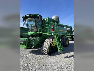 2021 John Deere S780