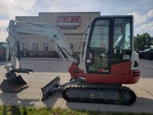 2025 Takeuchi TB240