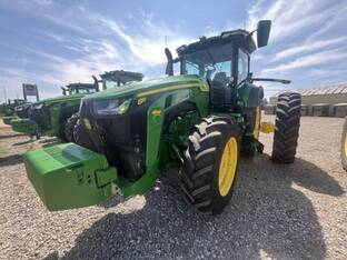 2023 John Deere 8R 310