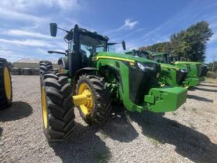 2023 John Deere 8R 340