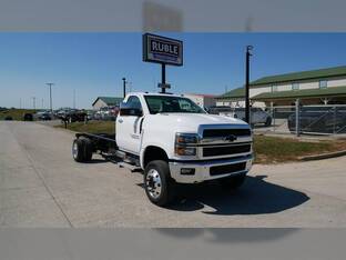 2025 Chevrolet 6500 4X4