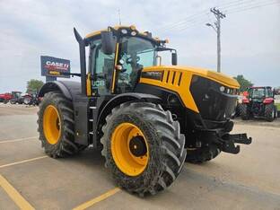 2024 JCB Fastrac 8330