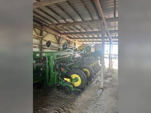 2023 John Deere 1775NT