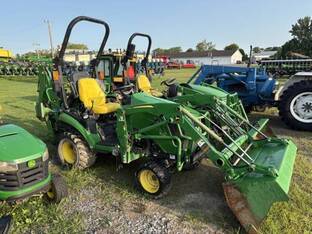 2019 John Deere 1025R