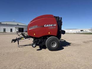 2022 Case IH RB565