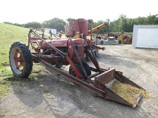 1947 International H