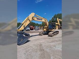 2019 Komatsu PC240 LC-11