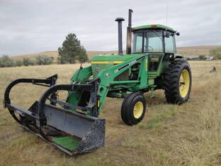 1974 John Deere 4430