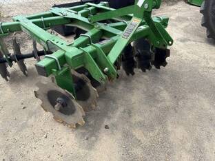 2023 Frontier TM1164