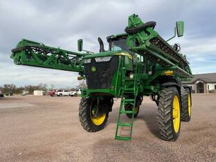 2023 John Deere 412R