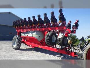 2013 HORSCH MAESTRO SW 2430