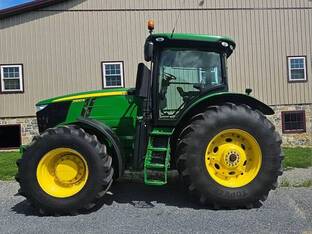 2012 John Deere 7200R
