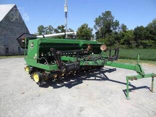 1994 John Deere 750