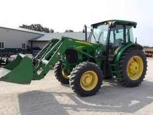 2011 John Deere 6140D