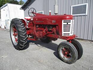 1957 International 350