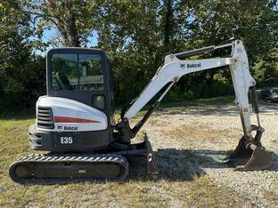 2014 Bobcat E35