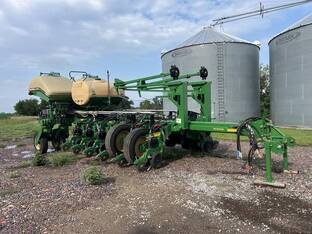 2022 Great Plains PL5700