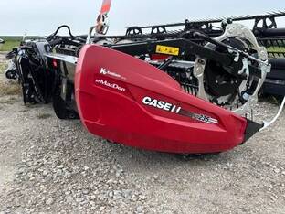 2025 MacDon Industries FD235