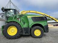 2022 John Deere 9700