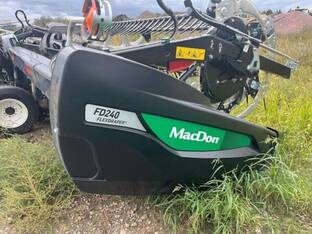 2024 MacDon Industries FD240