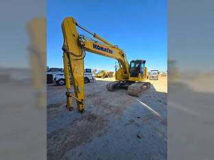 2022 Komatsu PC238US LC-11