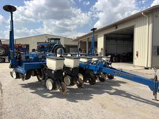 2014 Kinze 3000
