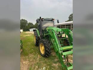 2022 John Deere 6105E