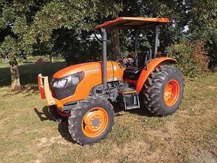 Kubota M7060