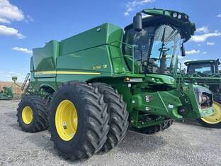 2024 John Deere S790