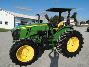 2023 John Deere 5105M
