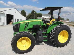 2023 John Deere 5105M