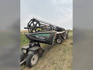 2015 MacDon Industries FD75