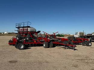 2023 Case IH Precision Disk 500DS drill W/TBH Precisi