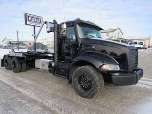 2026 Mack GR64B