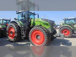 2025 Fendt 1042 VARIO