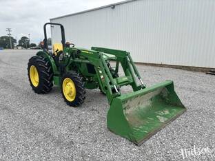 2022 John Deere 5075E