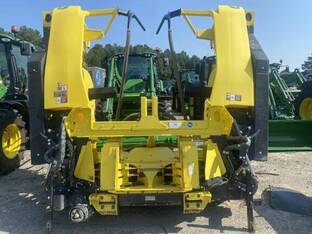 2023 John Deere 770