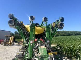 2022 John Deere 1795