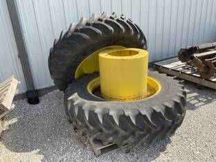 John Deere DUALS