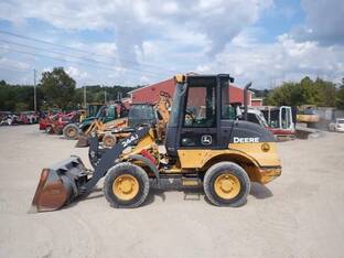 2013 John Deere 244J