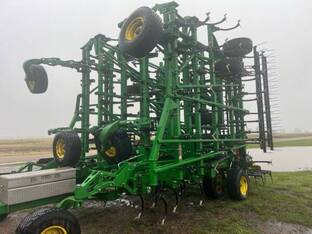 2024 John Deere 2230