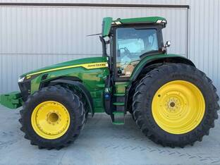 2023 John Deere 8R 310