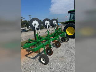 2025 John Deere 4810